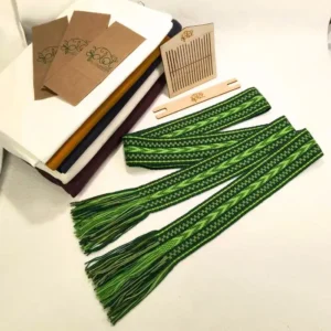 Ręcznie tkana szeroka krajka zielono-zielona